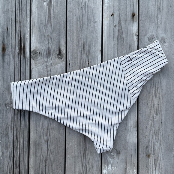 Boys + Arrows Bikini Bottom in Bandito - Picture 6 of 8